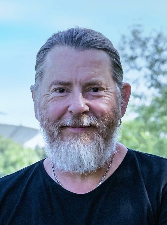 Dr. Jörg Brün