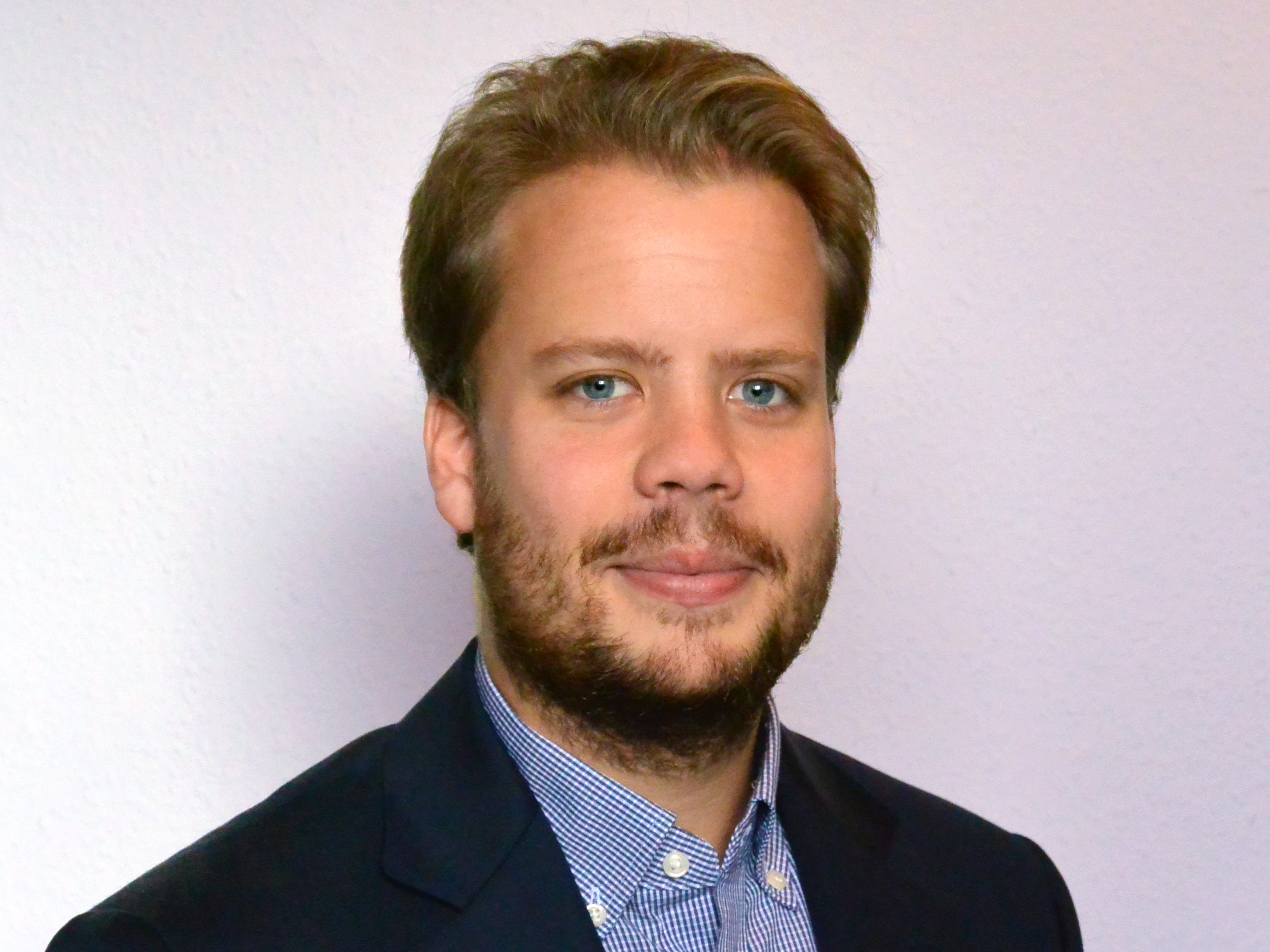 _Peter_Ruehr.jpg