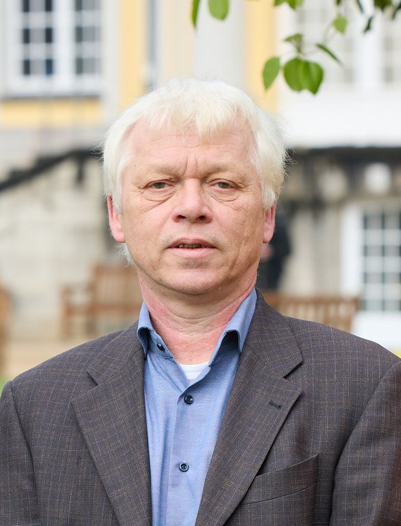 Prof. Dr. Uwe Deppenmeier